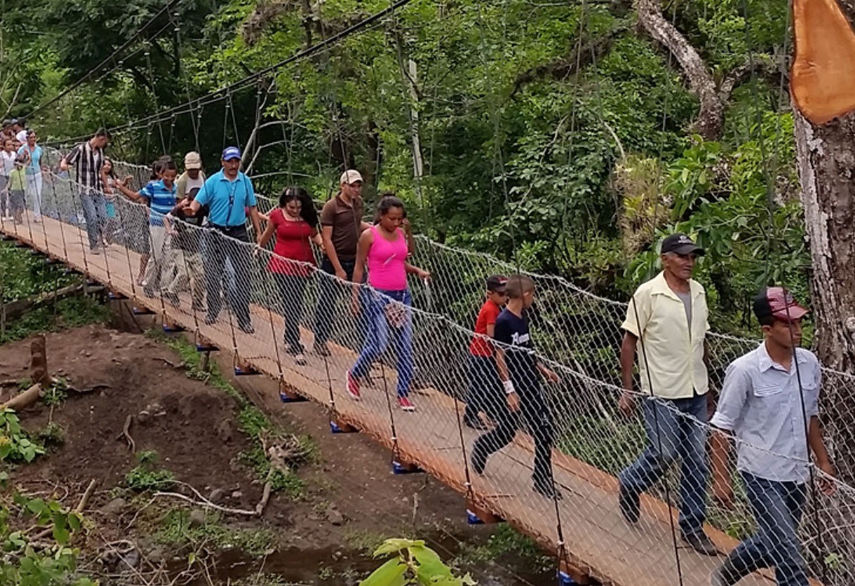 El Zarzal Nicaragua suspension footbridge construction – photo gallery 7